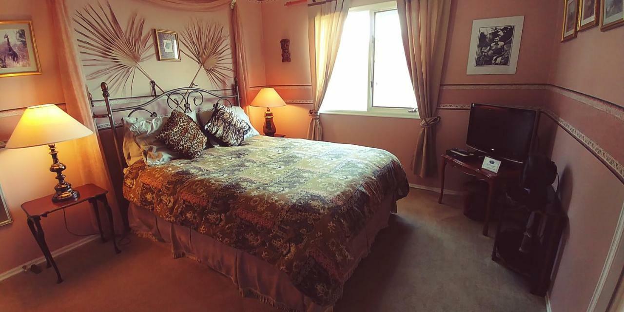 Bed and Breakfast Hemingway'S By The Sea Victoria Exterior foto