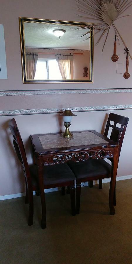 Bed and Breakfast Hemingway'S By The Sea Victoria Exterior foto